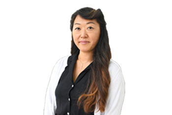 Headshot of Julie Chin