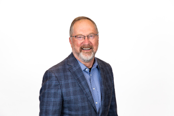 Headshot of Roger Bush